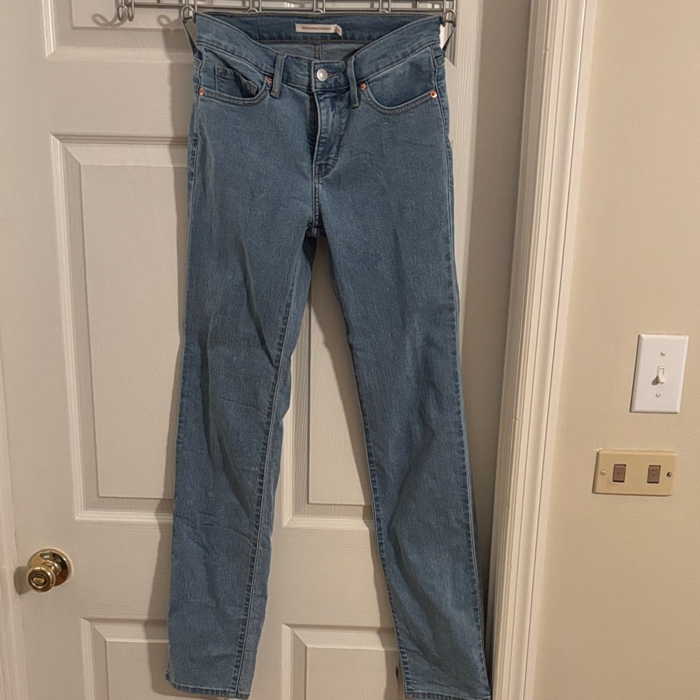 Classic Blue Women's Levi’s 315 Shaping Straight Leg Jeans